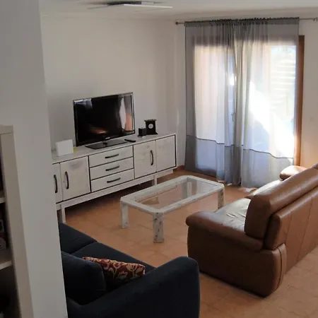 Chalet Adosado En Costa A Un Paso De La Playa *